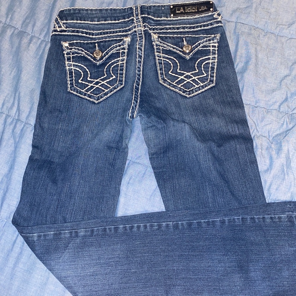 LA Idol White Stitching Bootcut jeans